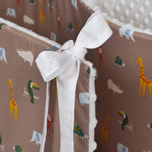 Φόρτωση εικόνας στο εργαλείο προβολής Συλλογής, Προστατευτική Πάντα Κούνιας - Happy Animals Taupe