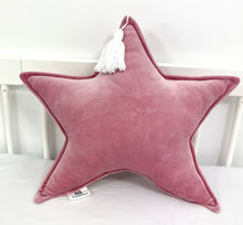 Φόρτωση εικόνας στο εργαλείο προβολής Συλλογής, Διακοσμητικό μαξιλάρι Αστέρι Dusty Pink